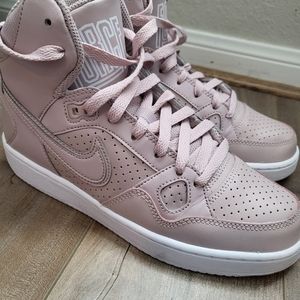 NIKE Son of force womens sneakers